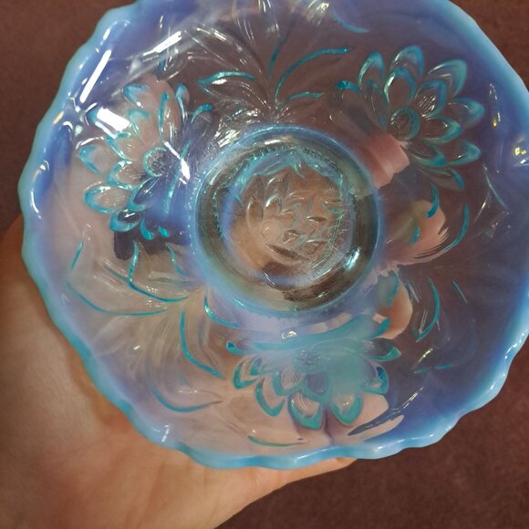 Fenton Opalescent Blue Glass Bowl Water Lily Cattails Ruffled Vintage 5 1/4" - Picture 11 of 13